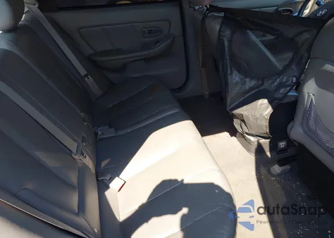 2005 Hyundai Elantra Gls/Gt z USA, uszkodzony, nr VIN KMHDN56D45U142860